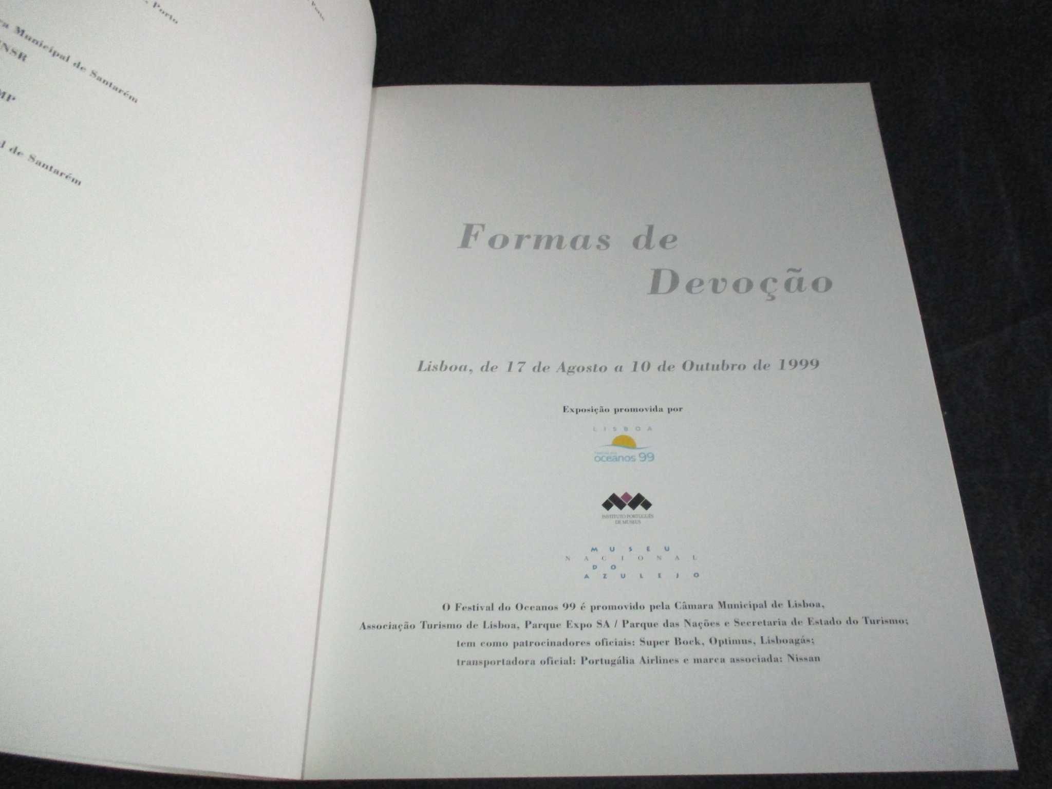 Livro Formas de Devoção Museu Nacional do Azulejo