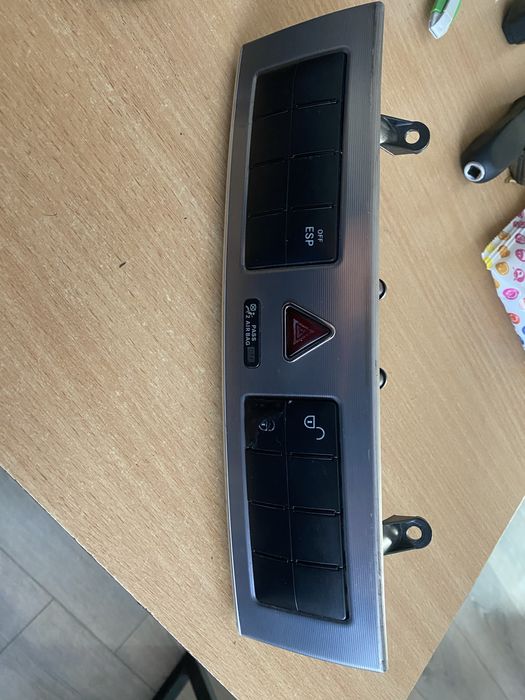 Блок кнопок мерседес w203