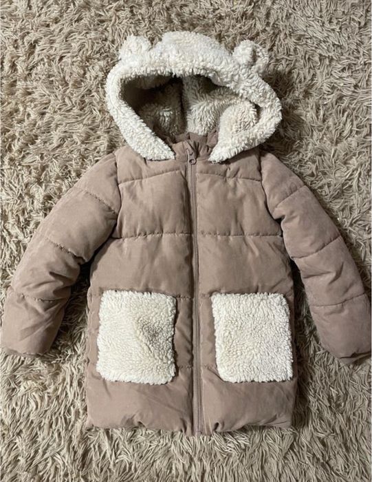 Куртка на дівчинку 4-5 рочки