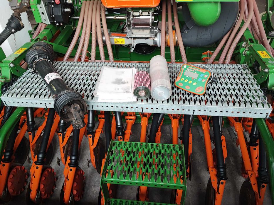 Amazone Zestaw uprawowo siewny AD-P 303 Siewnik D9 Rotec Talerzowy