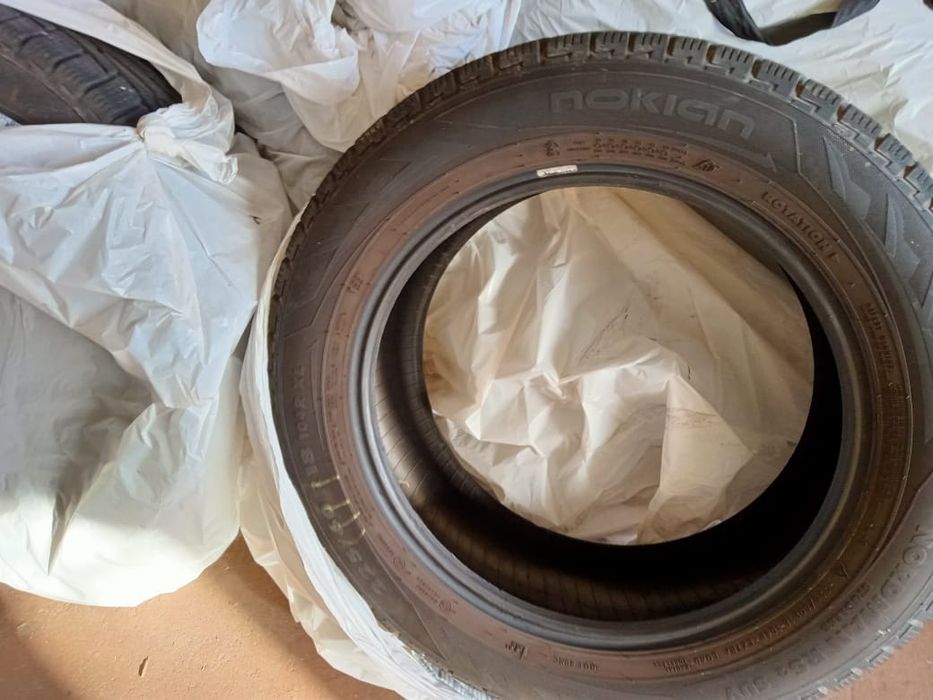 Nokian 225/60/18