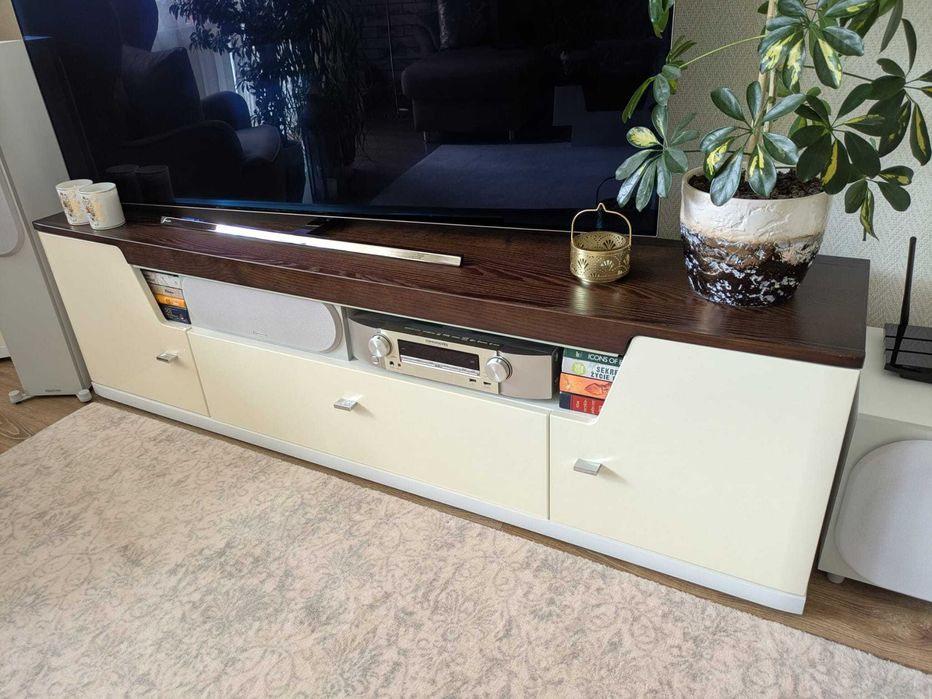 Zestaw mebli biały połysk ekskluzywne