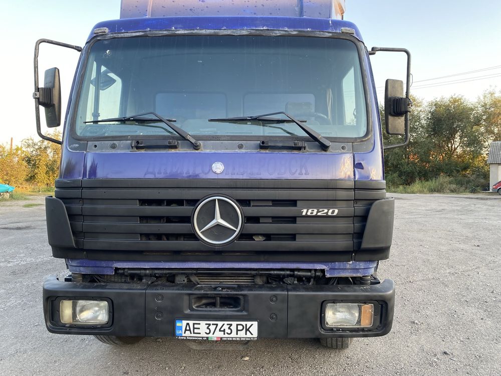 Продам Mercedes-Benz 1820