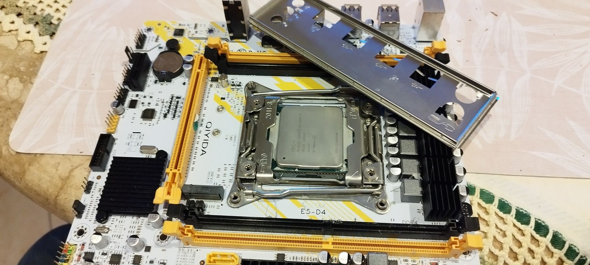 Xeon E5 2660  V3