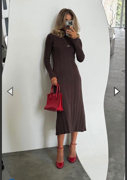 Сукня  з рукавом шоколад XS/S