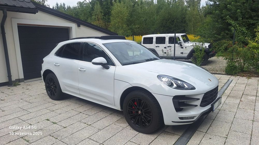 Porsche Macan Porsche macan turbo 2016