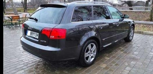 Audi a4b7 avant 2.0