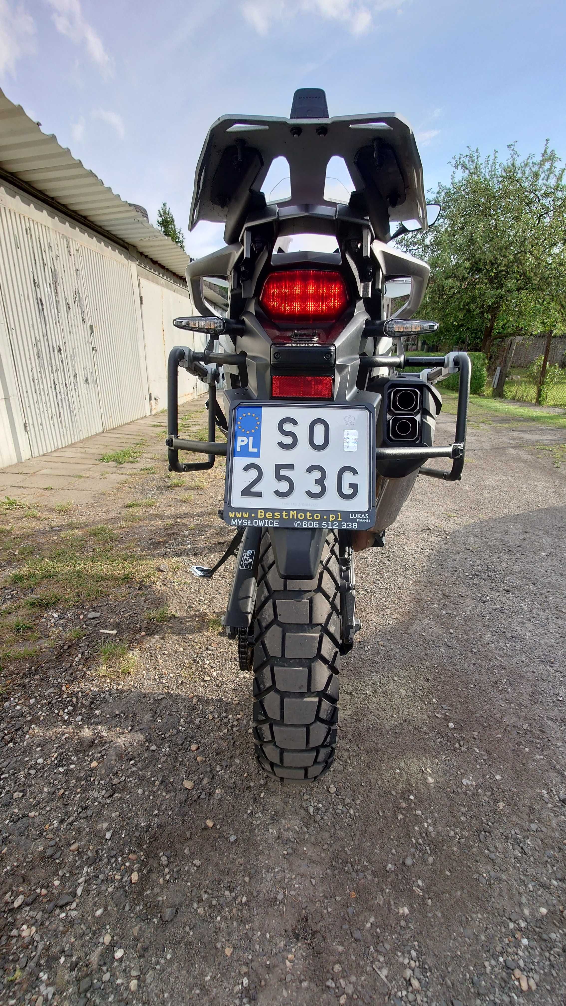 Africa Twin CRF 1000 - 2017 DCT  Full Dodatków