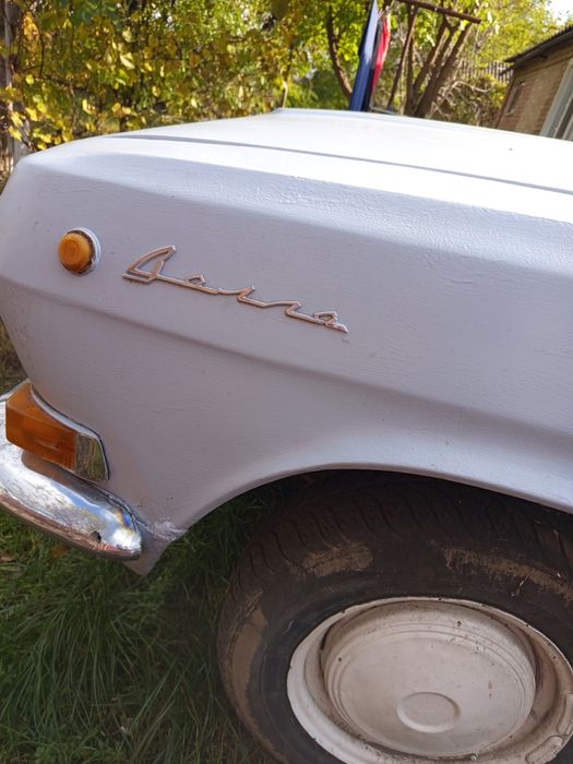 Продаю машину Волга 24