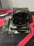Plyta glowna ASRock A320M-DVS + Chlodzenie SilentumPC Spartan