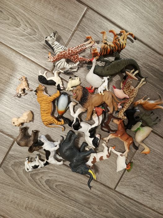 Zwierzęta figurki