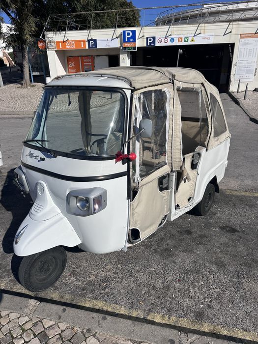 Tuk tuk piaggio calessino 200 + motor novo