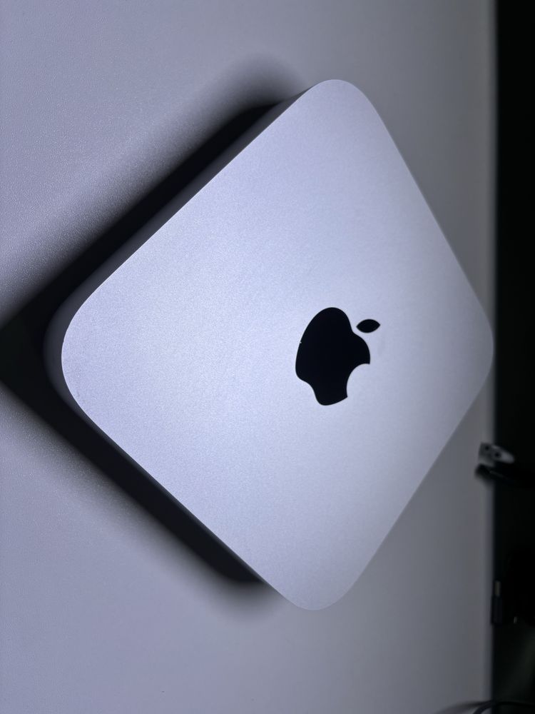 Apple mac mini M1 8/256 A2348