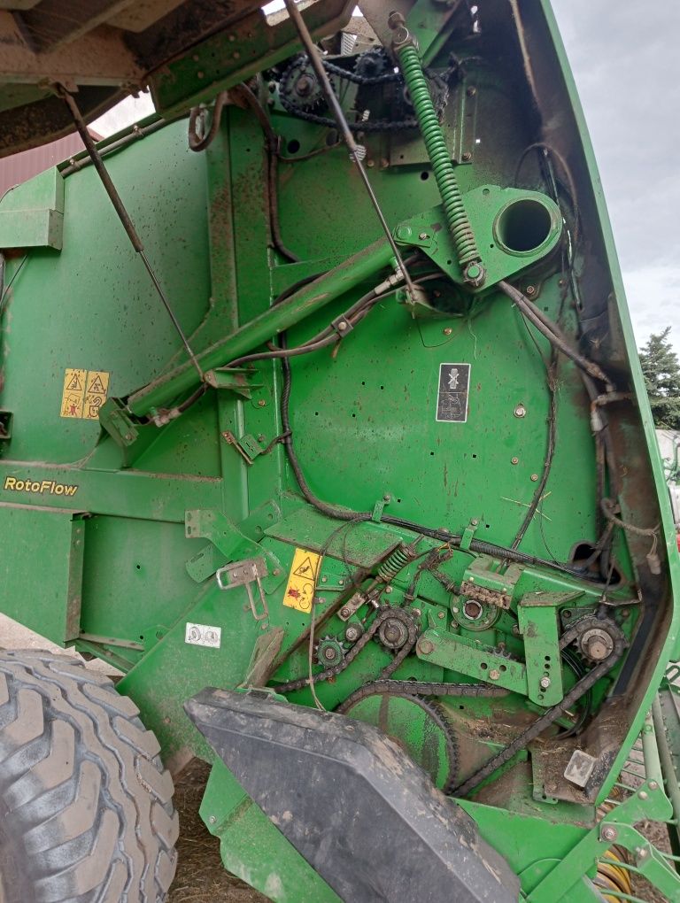 Sprzedam prasę John Deere 854