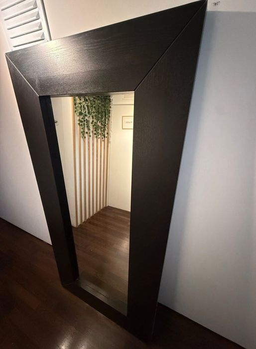 Espelho semi novo em wengue 1,80 x 0,90