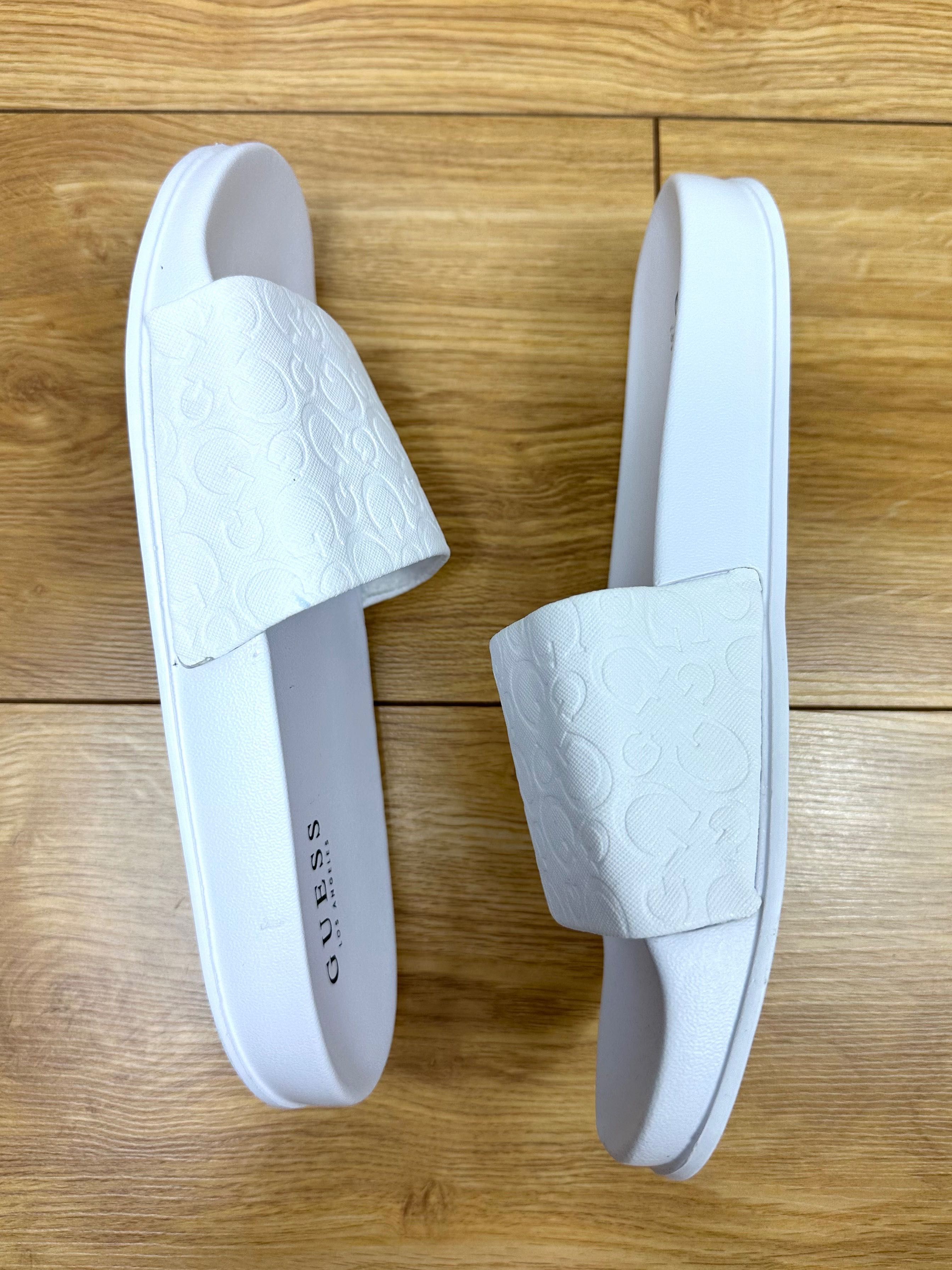 Damskie klapki Guess