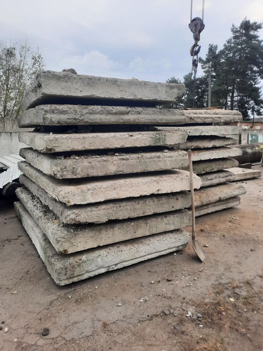Продам плиты дорожные б/у 6×2; 3×1.5; 3×2;.