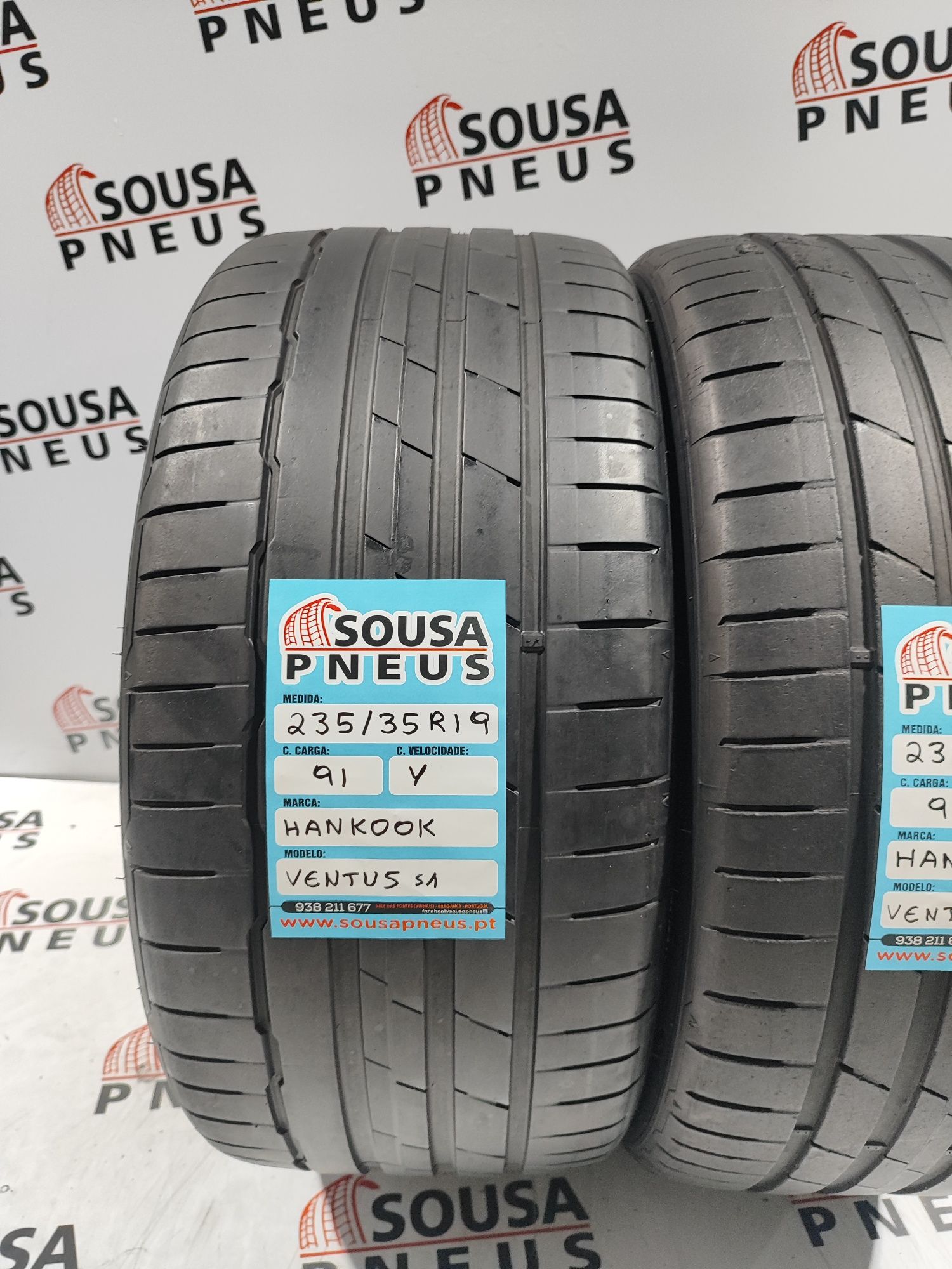 2 pneus semi novos 235-35R19 Hankook - Oferta dos  portes