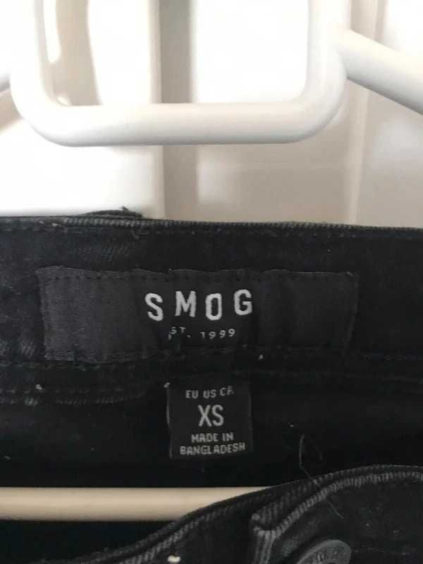 Krotkie Spodenki Meskie skinny smog rozmiar XS czarne