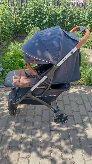 Прогулянкова коляска Carrello Astra (Каррелло Астра) +дощовик +і+і+