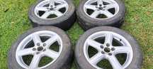 Felgi  aluminiowe 17 toyota  corolla verso z oponami