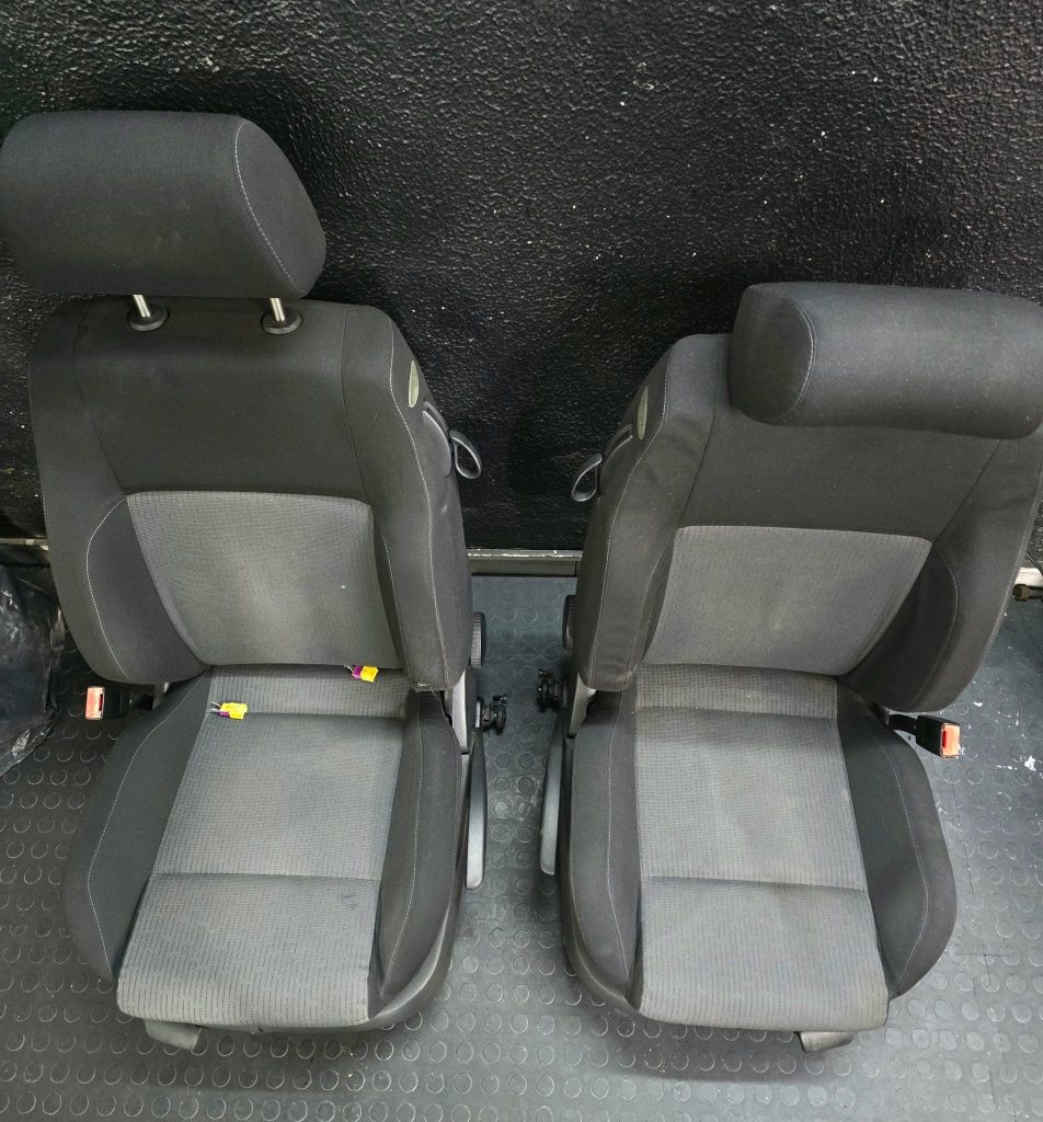 Bancos Dianteiros Vw Golf IV