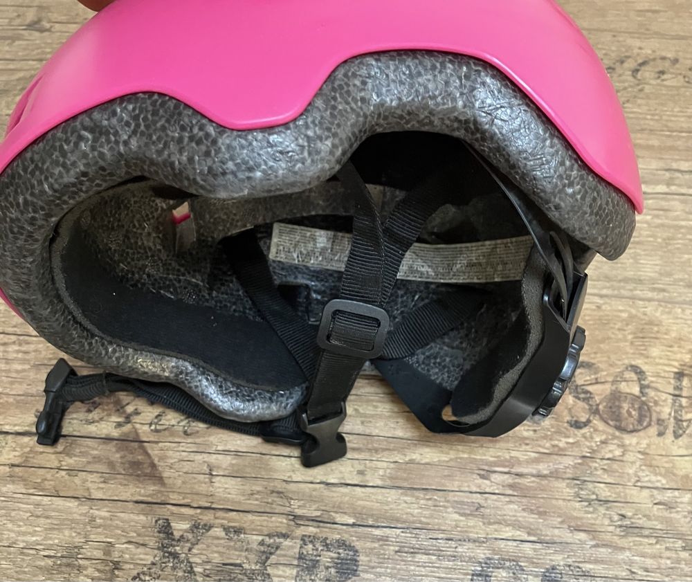 Kask na rolki różowy decathlon 47-52. roz XS