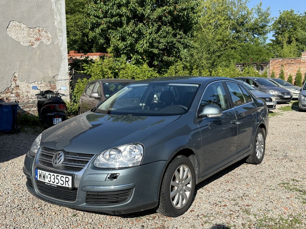 Volkswagen Jetta 2009r 1.9d