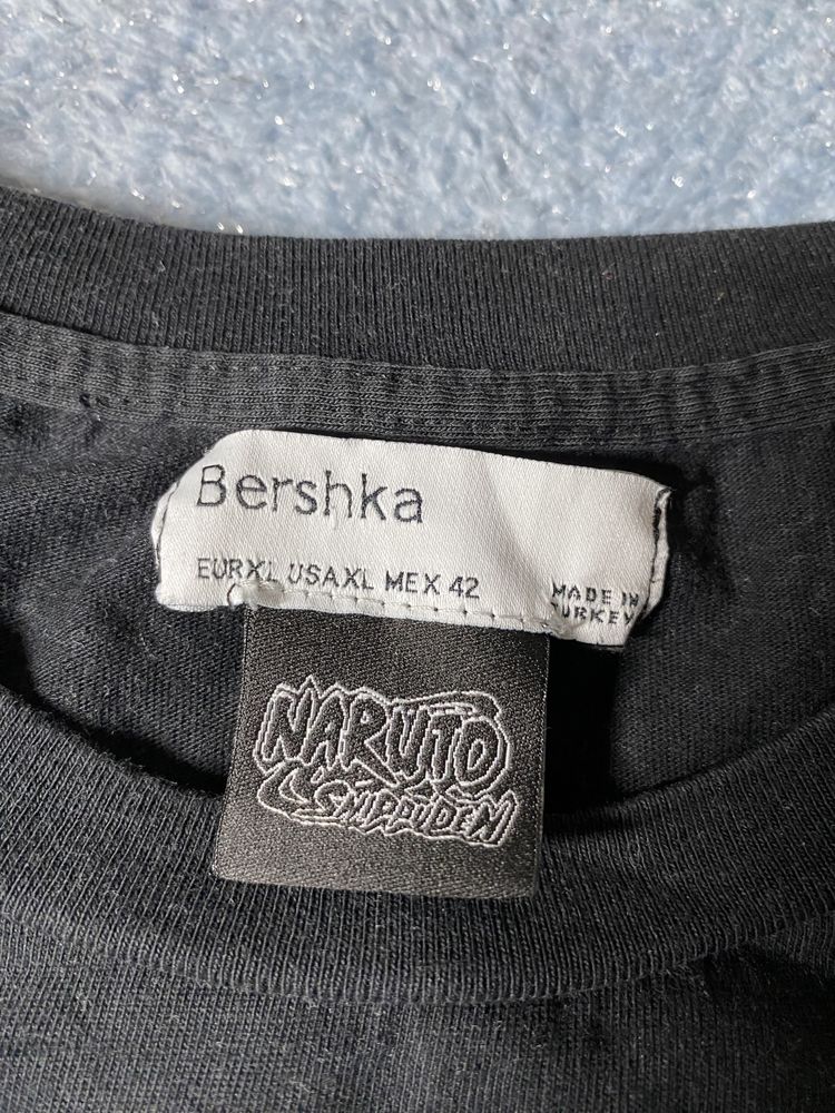 T-Shirt Sasuke da marca Bershka