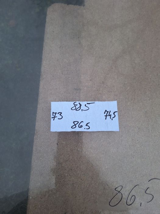 Szyba przyczepy kempingowej coachman/ abbey lat 90