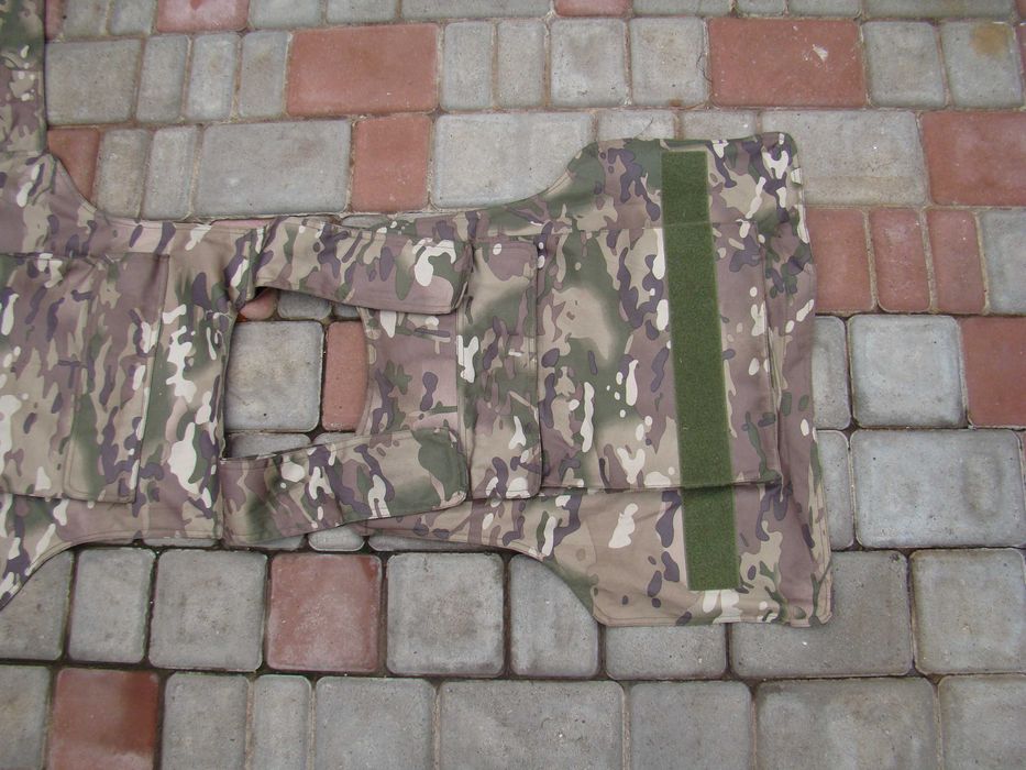 Плитоноска в расцветке Мультикам.