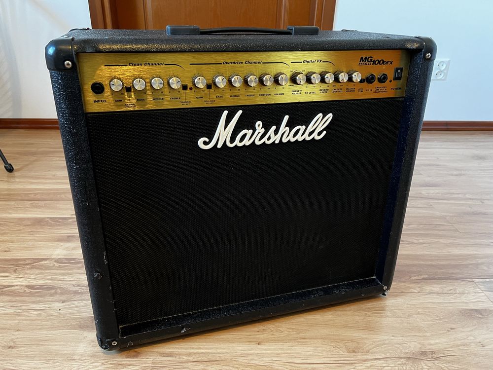 Marshall MG100DFX + footswitch - świeżo po przeglądzie