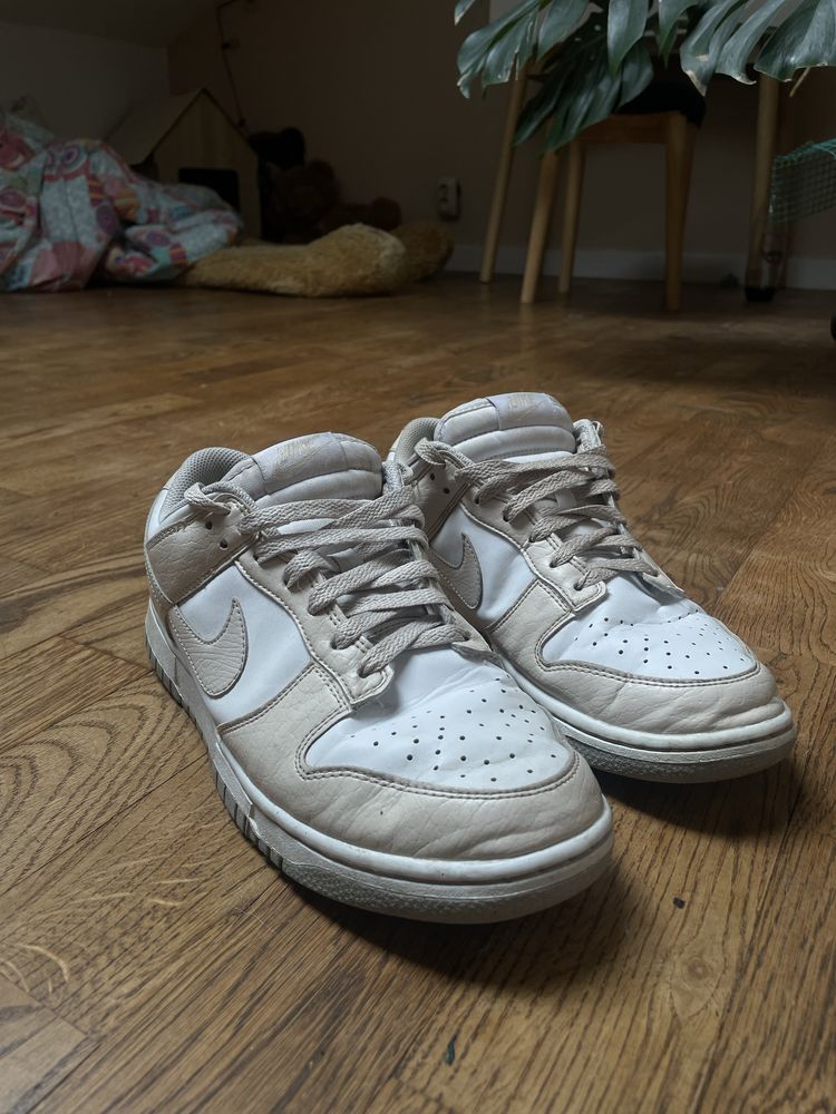 Nike dunk low next nature beżowe