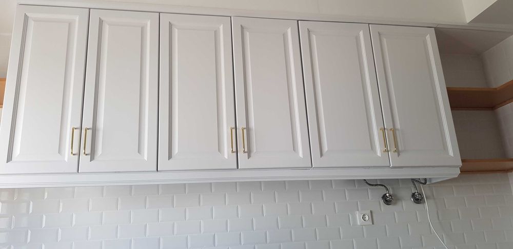 Pintura de portas, Restauro de Cozinhas