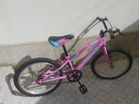 Bicicleta criança rosa