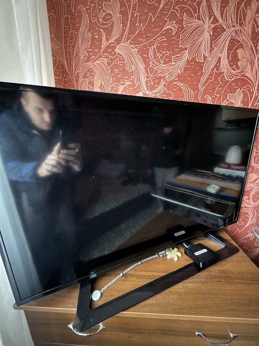 Телевизор Philips 40PFK4200/12