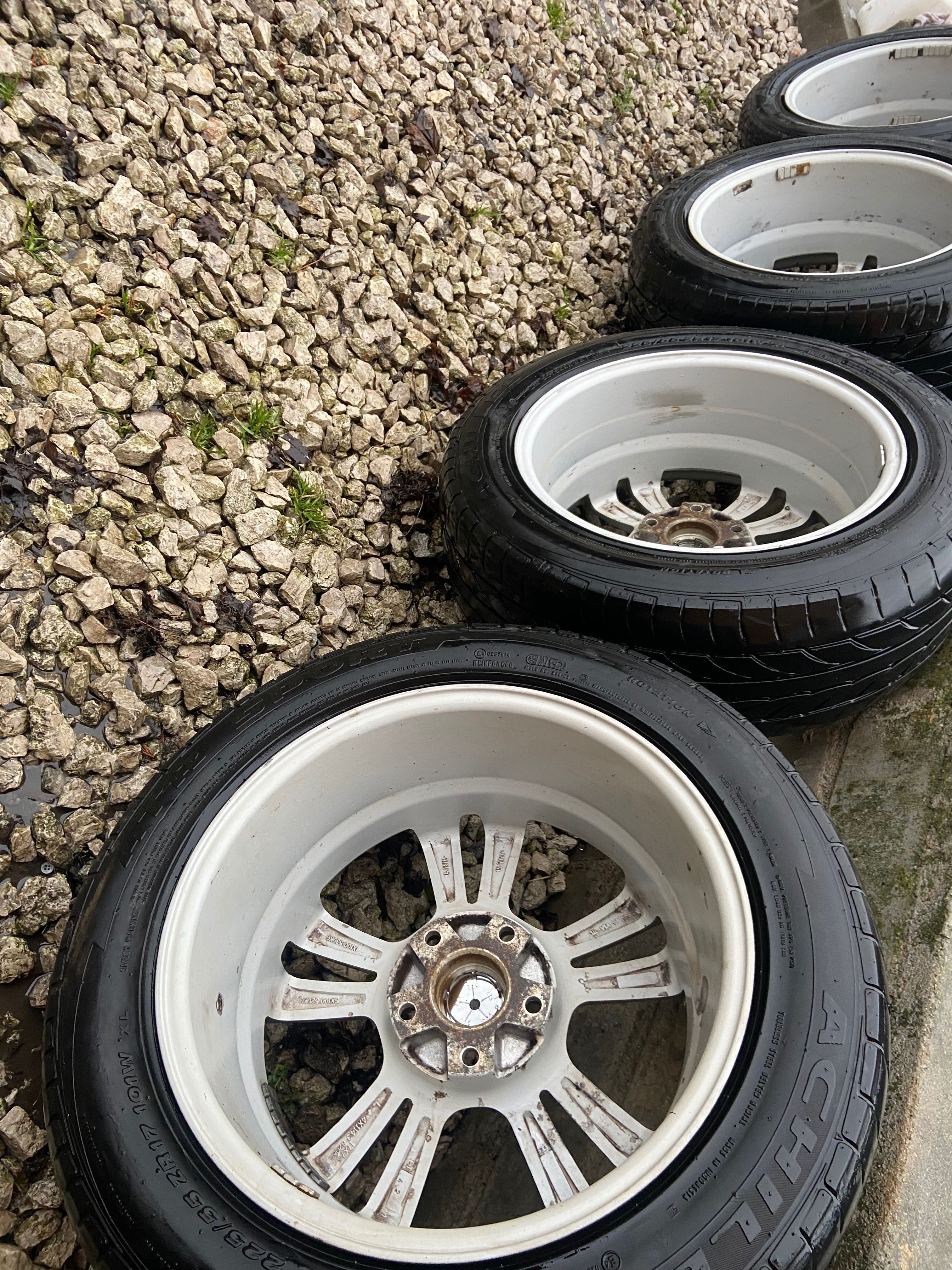 Audi VW Skoda alufelgi BUTZ 17-5x112 z oponami letnimi