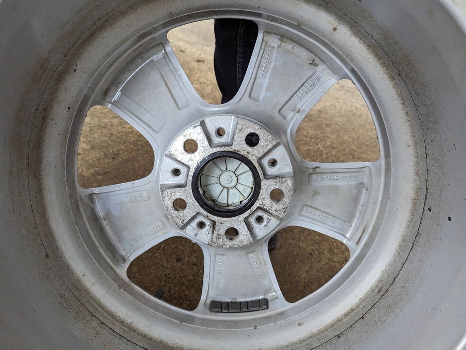 Диски титани BMW з резиною Nokian Nordman RS SUV 265/65 r17