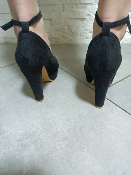 Buty na wysokim obcasie