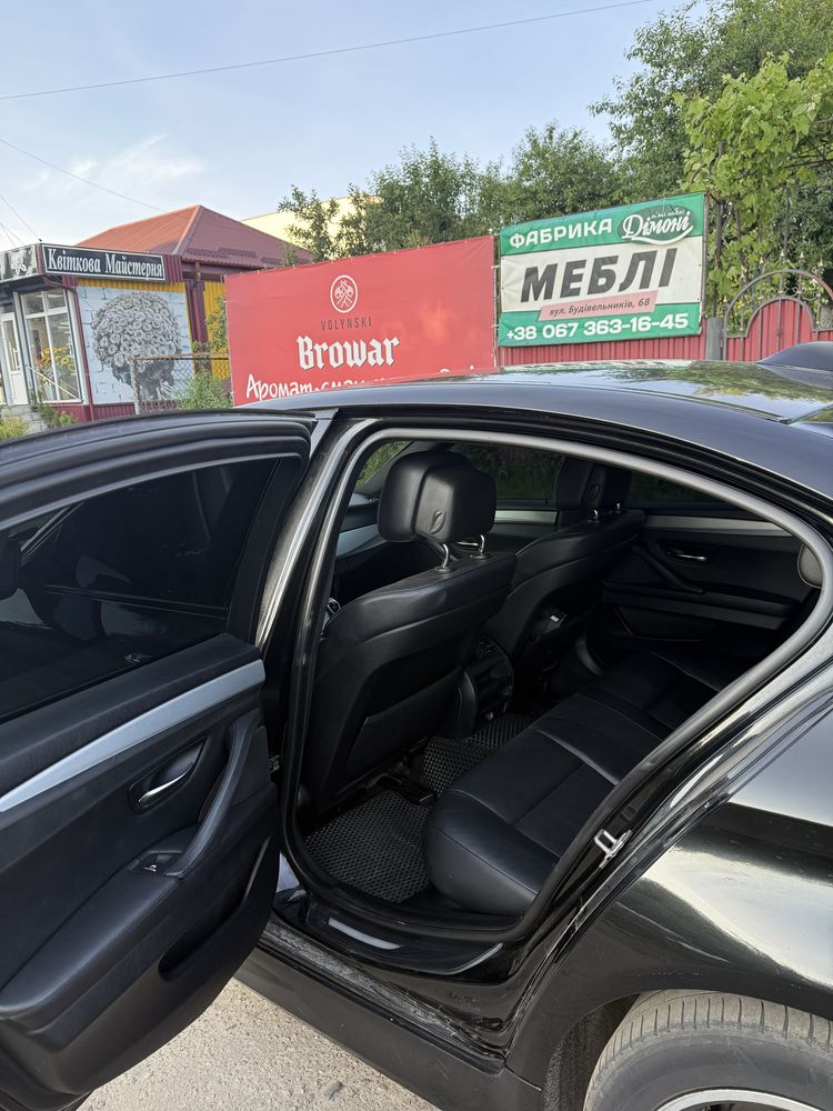 Продам БМВ F10 520d