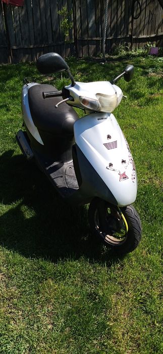 Скутер Suzuki Lets 2