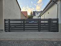 Nowoczesne ogrodzenia bramy balustrady automatyka