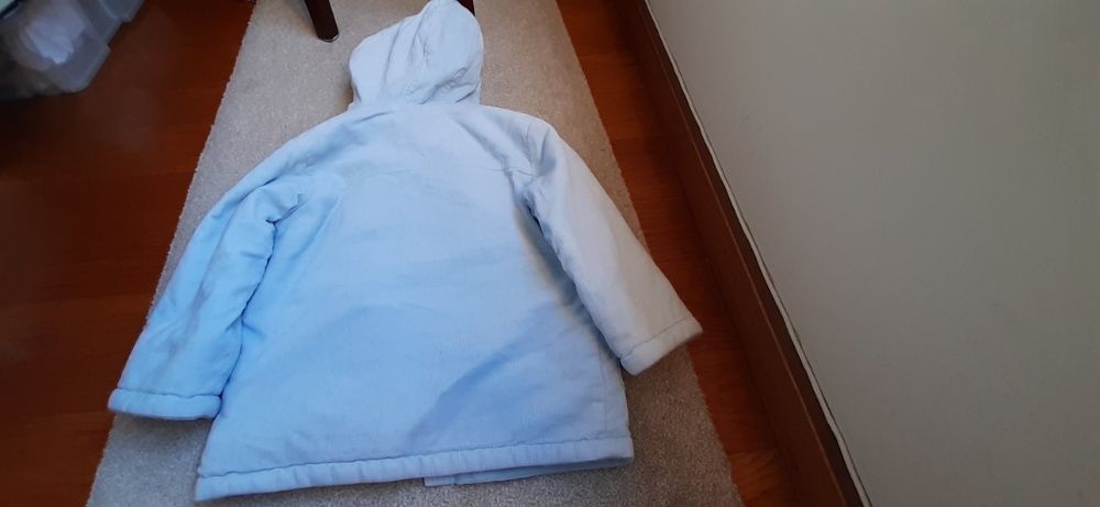 Vendo Casaco para Criança com Carapuço