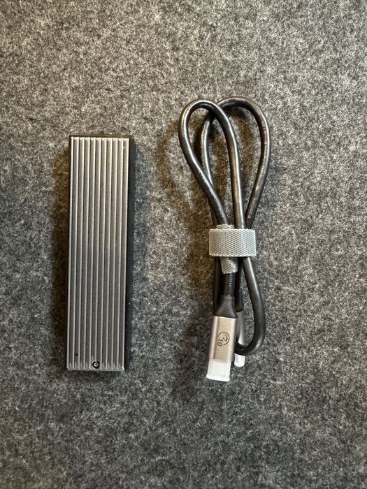 Зовнішня кишеня Orico M.2 NVMe USB-C 10 Gbps Black (M2PV-C3-BK-BP-HW)