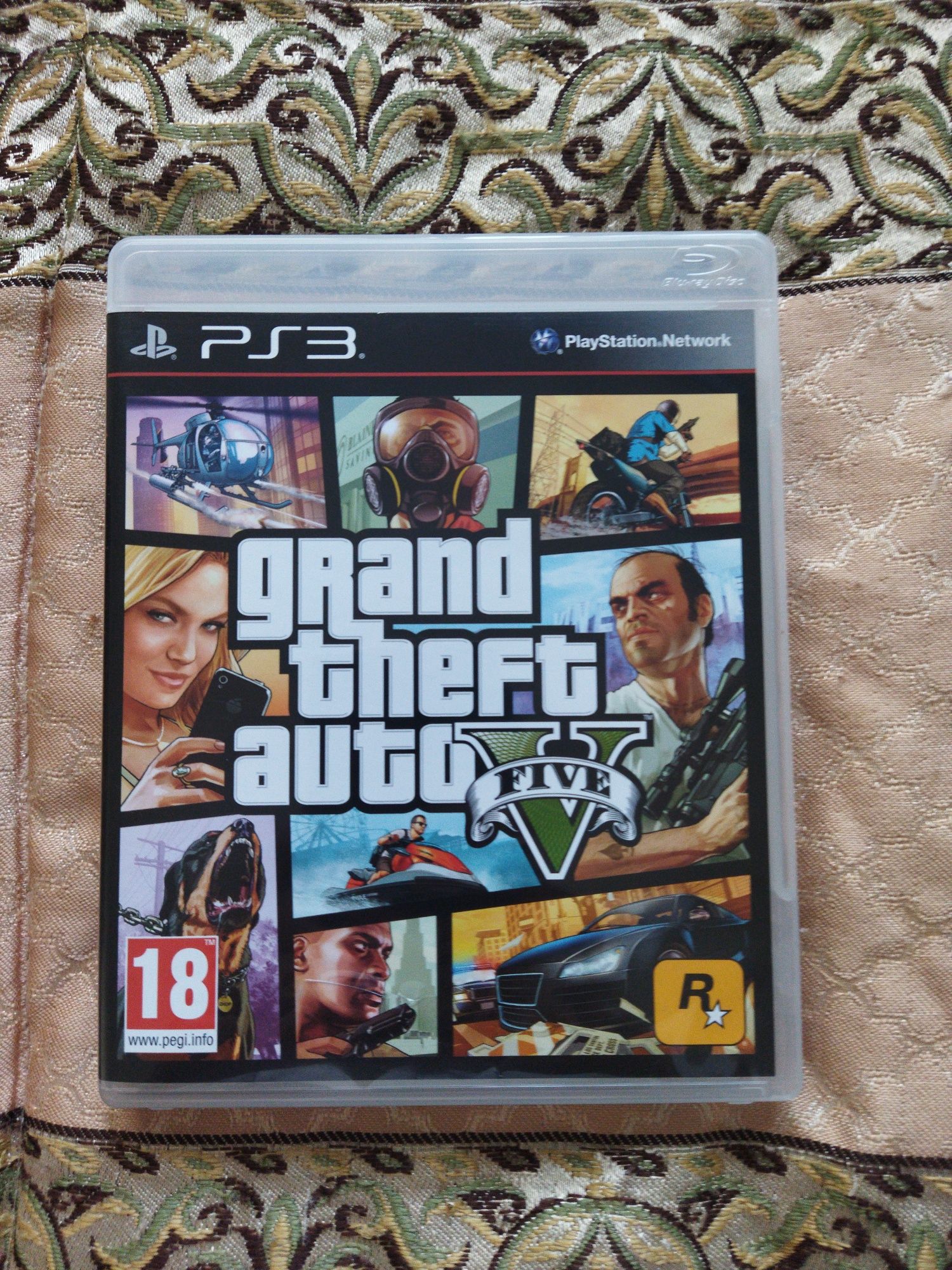 Vendo dois jogos para a Ps3 (GTA5 e AVATAR)