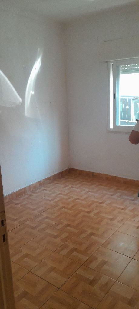 Casa T2 em Caneças