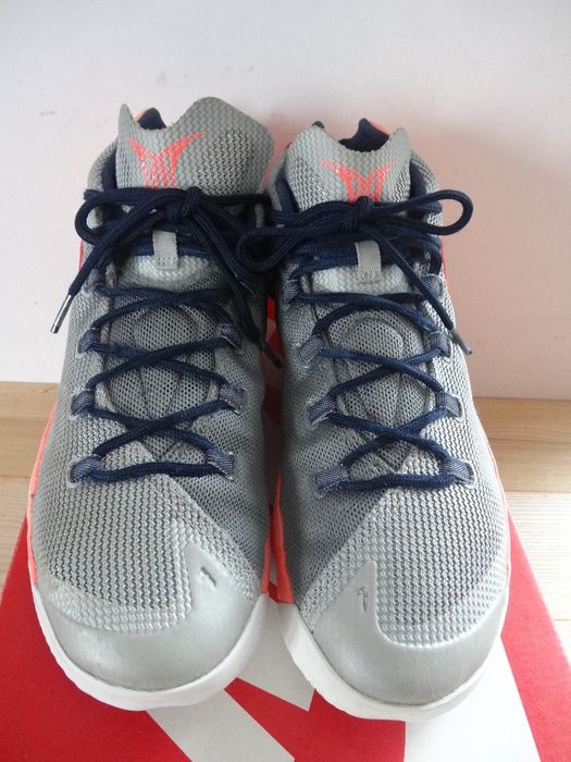 Buty Nike Air Jordan Melo M 12 roz 43 Sportowe Adidasy