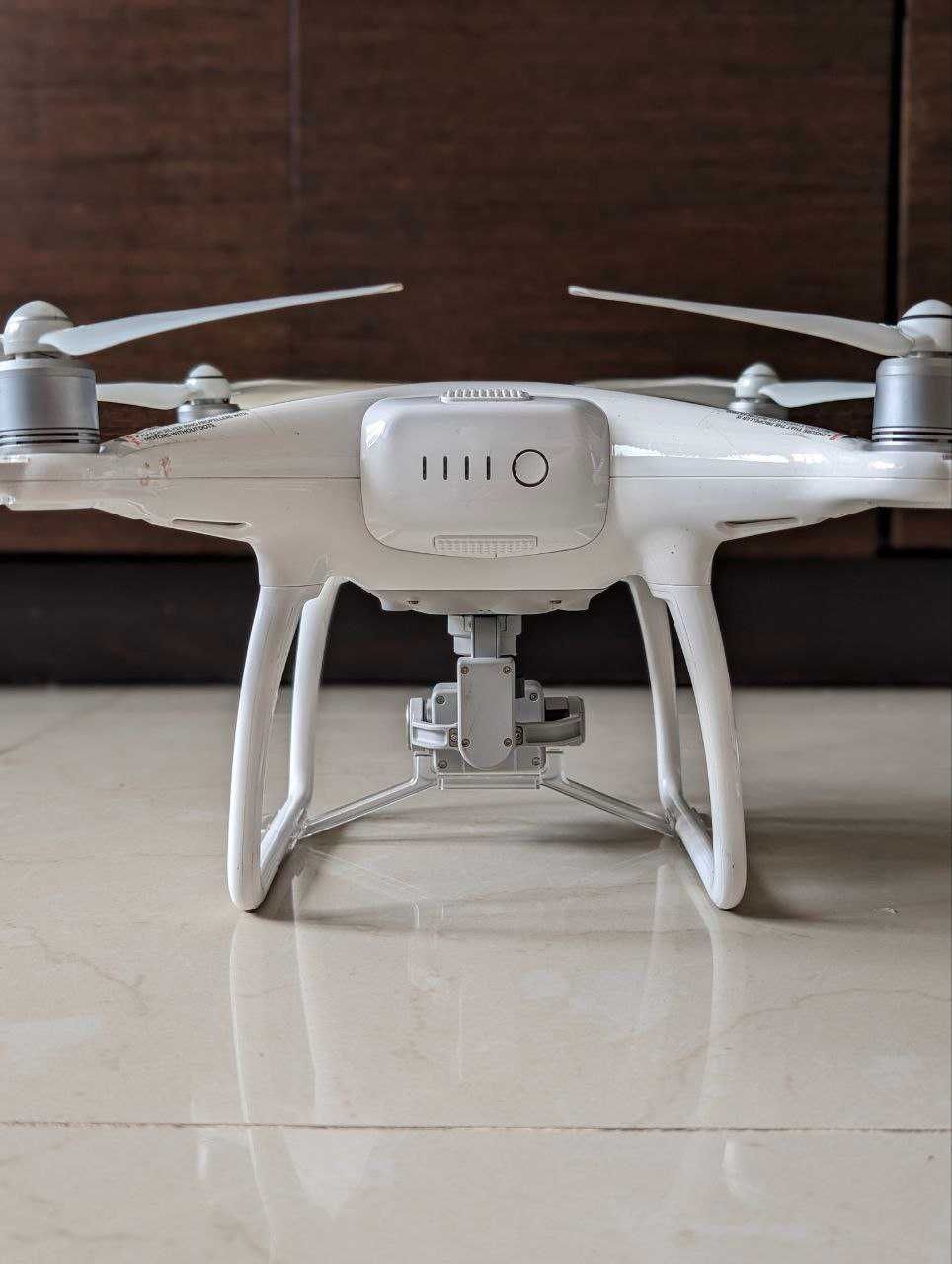 Продам нафарширований квадрокоптер DJI Phantom 4!