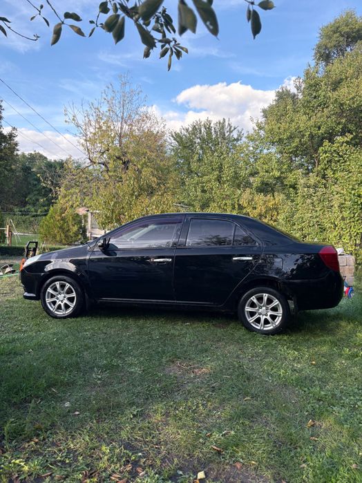 Geely MK, 2010 рік
 Пробіг: 98 000 км
 Власників: 2
 Ціна: 2600$