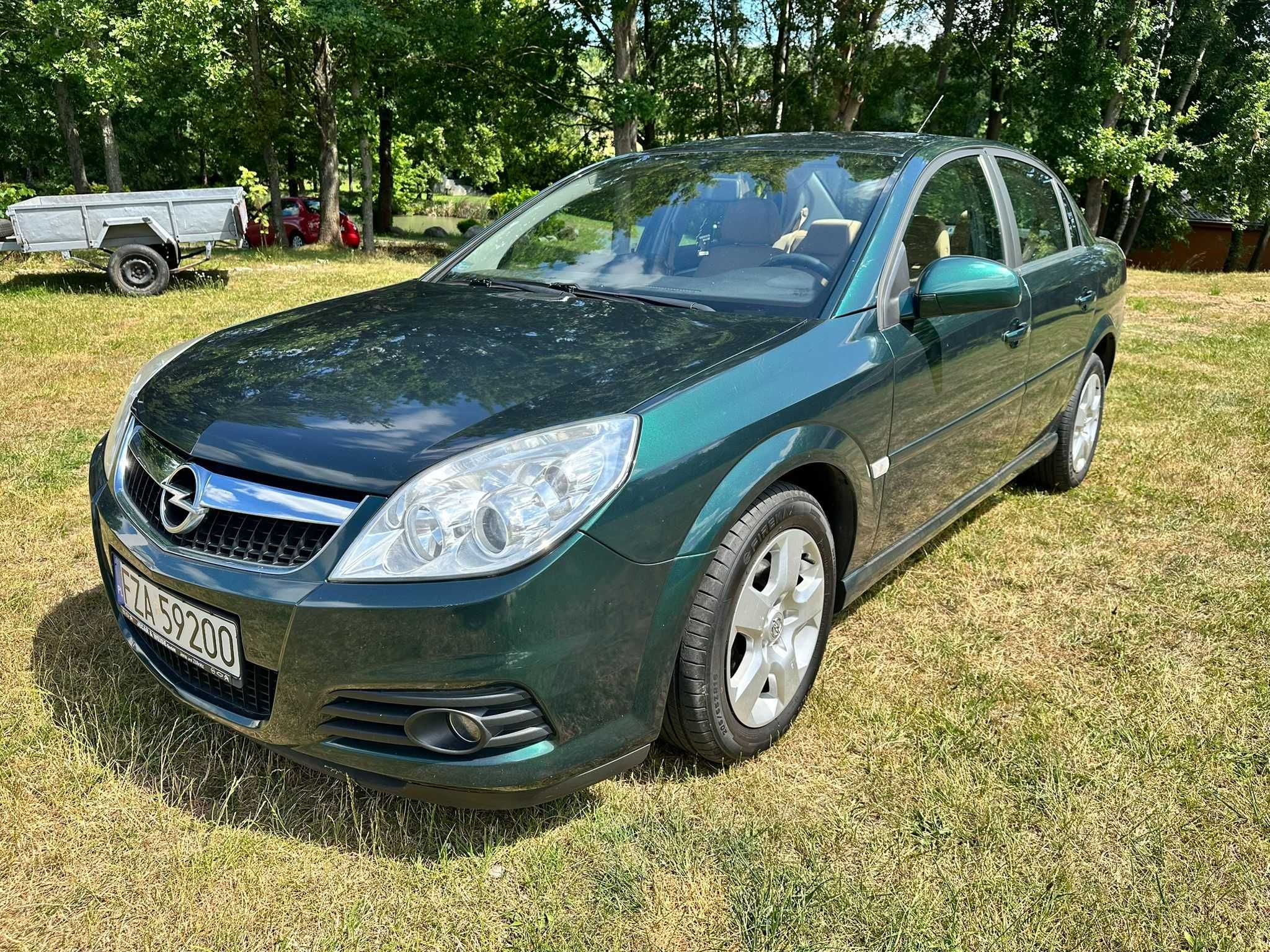 Opel Vectra C 2005, 212 km przebieg, jasny środek, dodatkowe koła